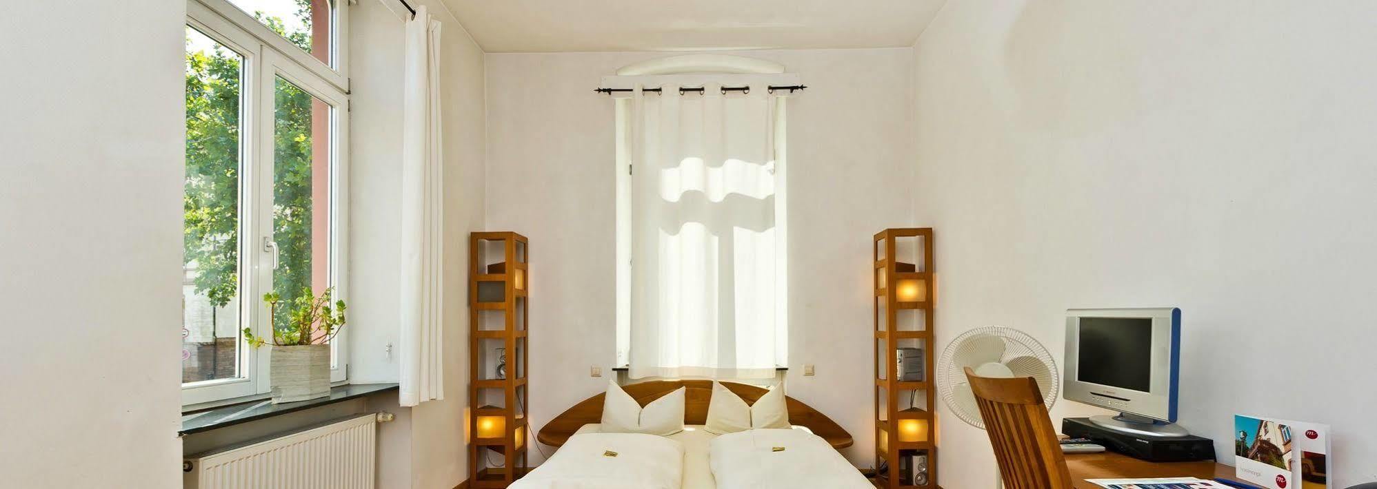 Hotel Monpti Гайдельберг Екстер'єр фото